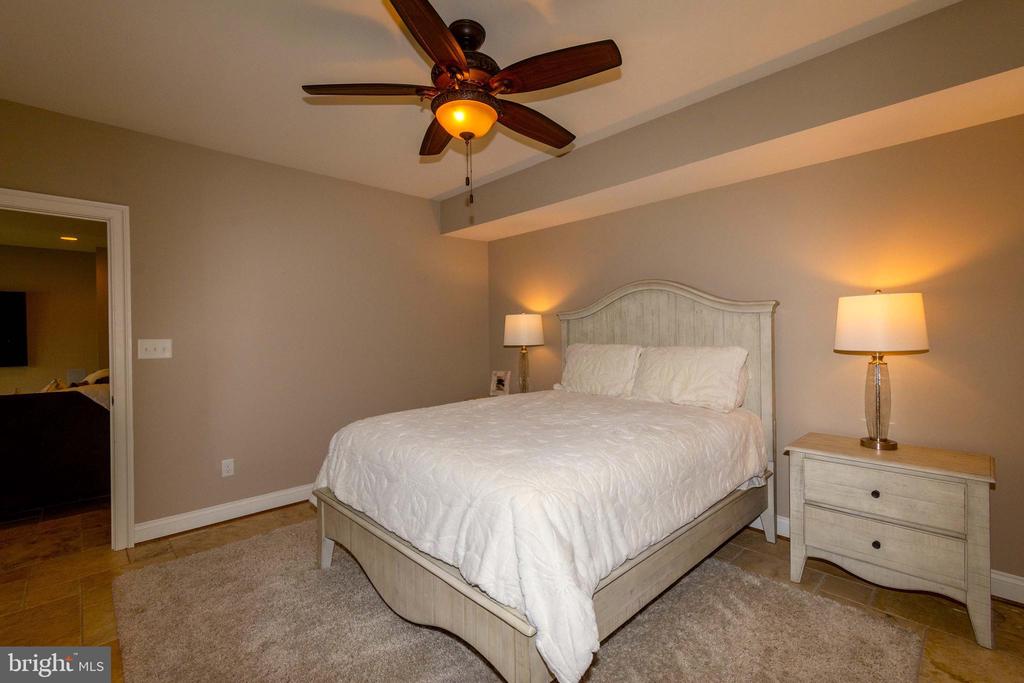 6604 MORNING DEW DR, MINERAL, Virginia 23117, 5 Bedrooms Bedrooms, ,4 BathroomsBathrooms,Residential,6604 MORNING DEW DR,VASP2035460 MLS # VASP2035460