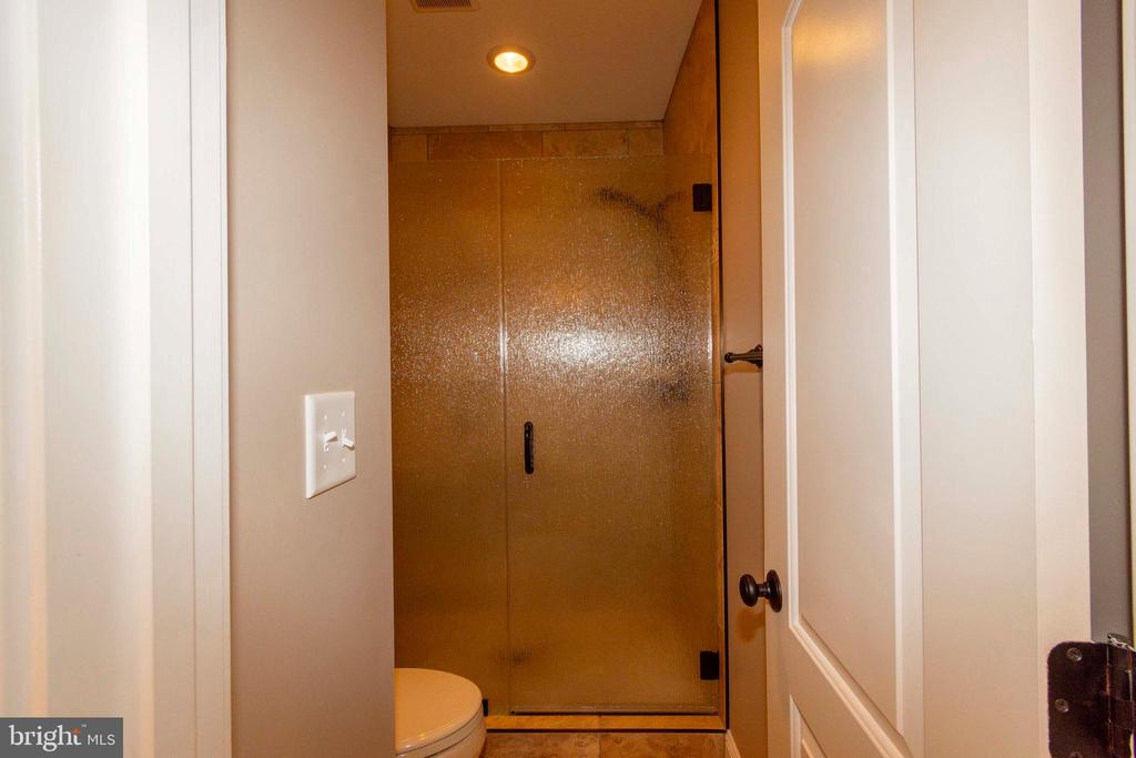 6604 MORNING DEW DR, MINERAL, Virginia 23117, 5 Bedrooms Bedrooms, ,4 BathroomsBathrooms,Residential,6604 MORNING DEW DR,VASP2035460 MLS # VASP2035460