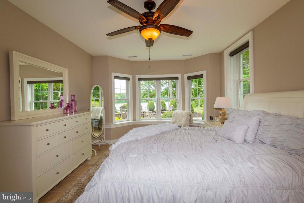6604 MORNING DEW DR, MINERAL, Virginia 23117, 5 Bedrooms Bedrooms, ,4 BathroomsBathrooms,Residential,6604 MORNING DEW DR,VASP2035460 MLS # VASP2035460