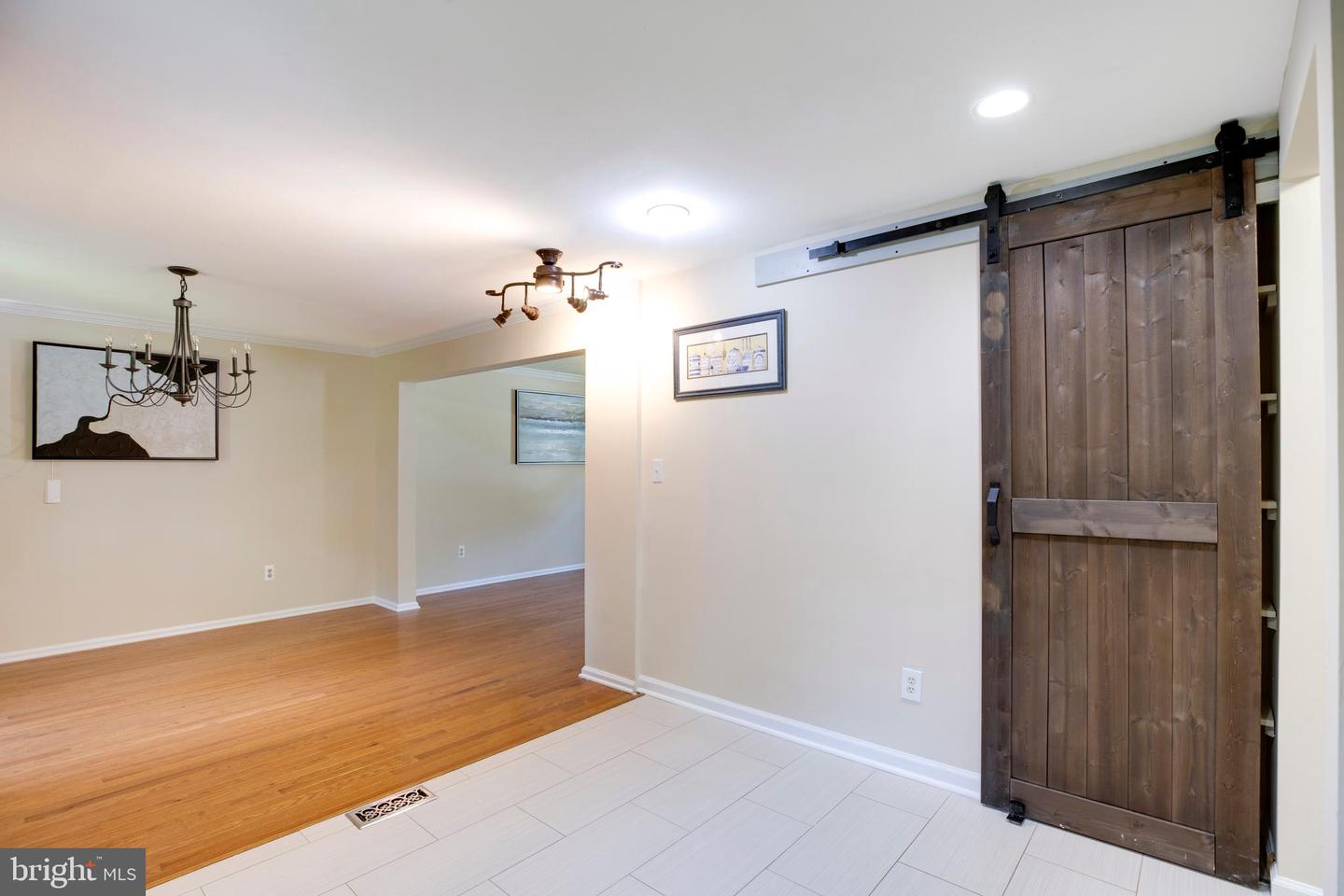 5039 KENERSON DR, FAIRFAX, Virginia 22032, 3 Bedrooms Bedrooms, ,3 BathroomsBathrooms,Residential,For sale,5039 KENERSON DR,VAFX2245082 MLS # VAFX2245082