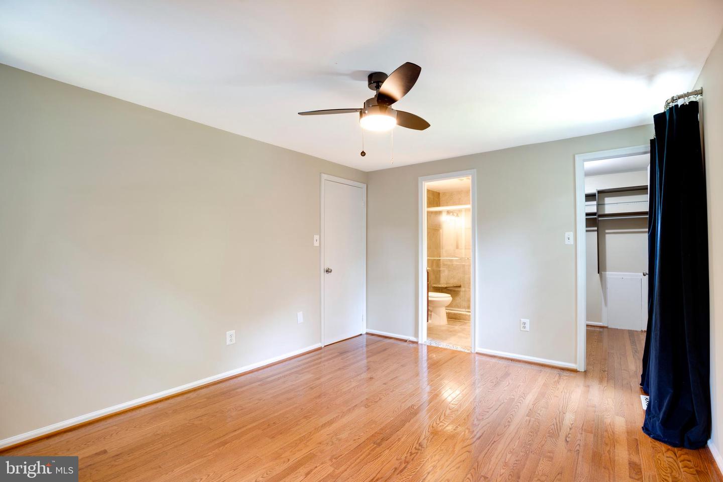 5039 KENERSON DR, FAIRFAX, Virginia 22032, 3 Bedrooms Bedrooms, ,3 BathroomsBathrooms,Residential,For sale,5039 KENERSON DR,VAFX2245082 MLS # VAFX2245082