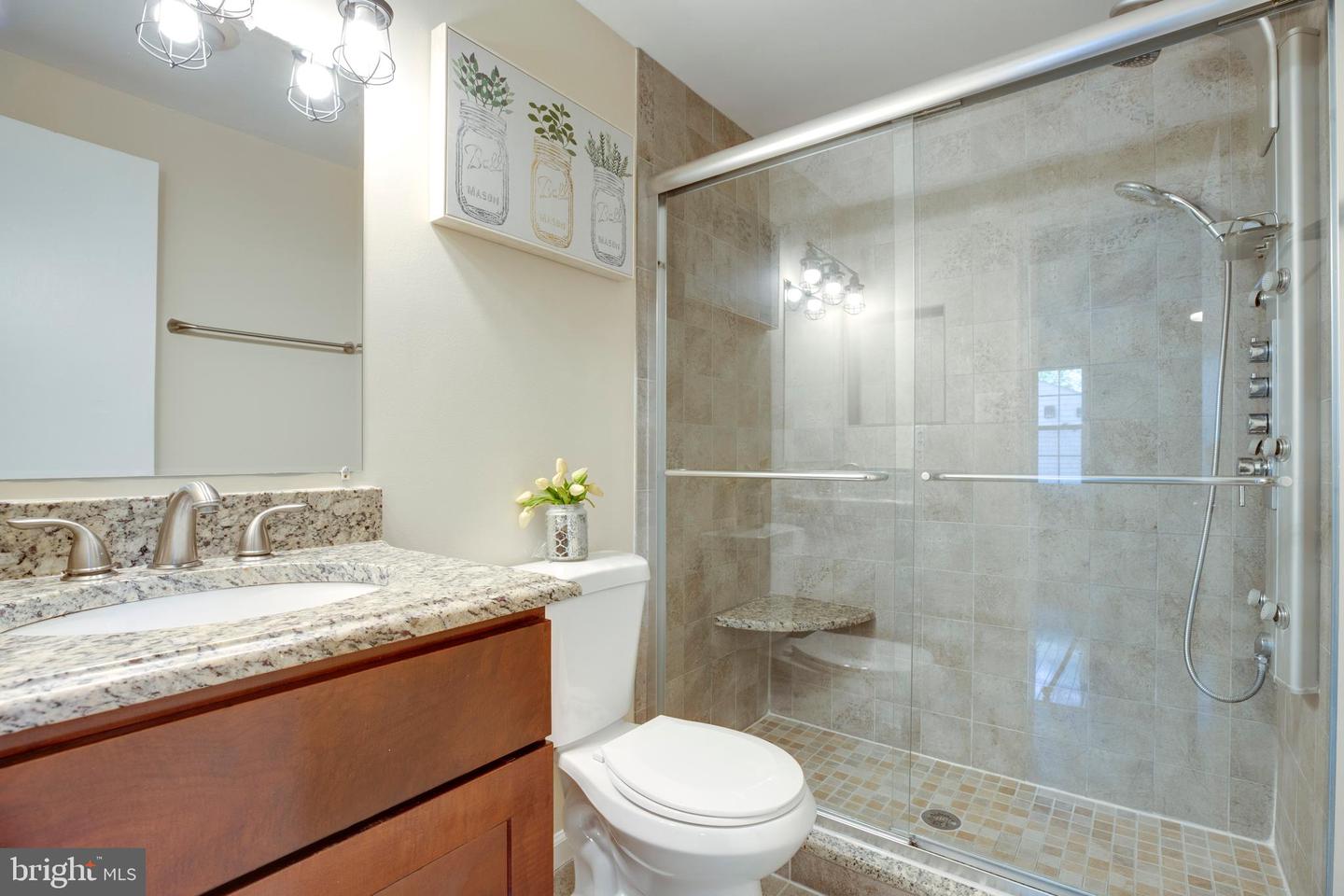 5039 KENERSON DR, FAIRFAX, Virginia 22032, 3 Bedrooms Bedrooms, ,3 BathroomsBathrooms,Residential,For sale,5039 KENERSON DR,VAFX2245082 MLS # VAFX2245082