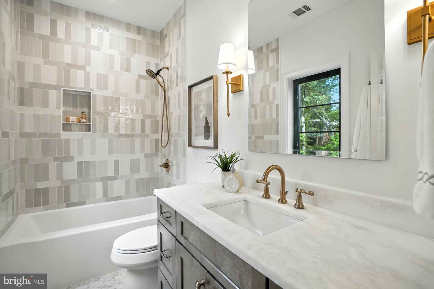 3507 SAYLOR PL, ALEXANDRIA, Virginia 22304, 6 Bedrooms Bedrooms, ,5 BathroomsBathrooms,Residential,For sale,3507 SAYLOR PL,VAAX2046214 MLS # VAAX2046214
