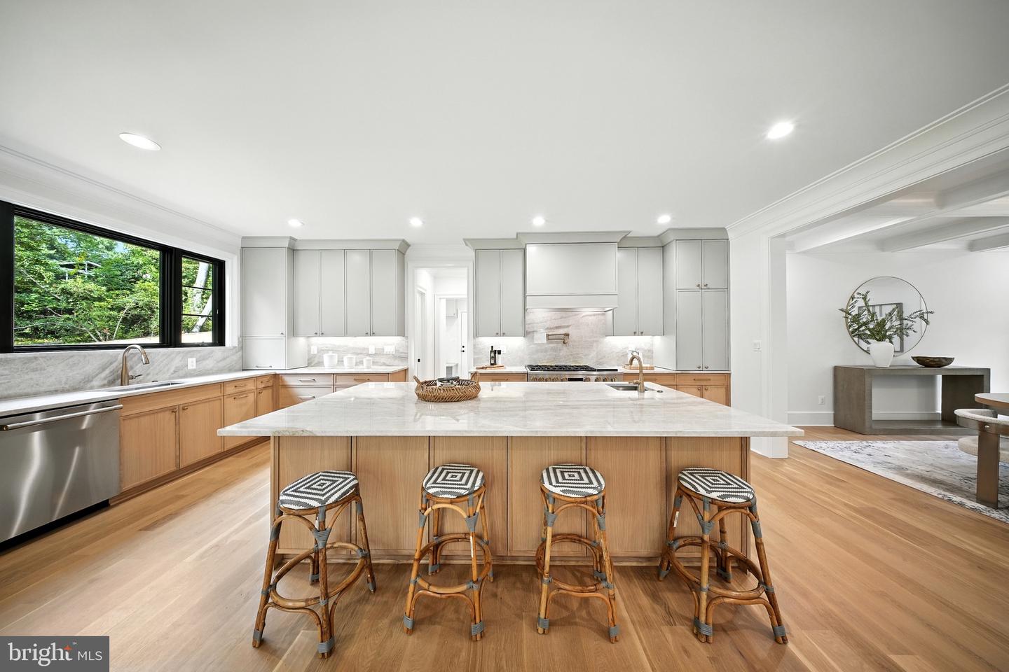 3507 SAYLOR PL, ALEXANDRIA, Virginia 22304, 6 Bedrooms Bedrooms, ,5 BathroomsBathrooms,Residential,For sale,3507 SAYLOR PL,VAAX2046214 MLS # VAAX2046214