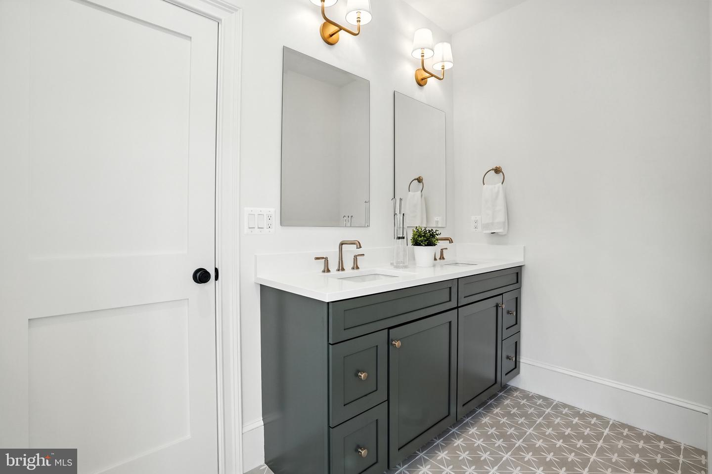 3507 SAYLOR PL, ALEXANDRIA, Virginia 22304, 6 Bedrooms Bedrooms, ,5 BathroomsBathrooms,Residential,For sale,3507 SAYLOR PL,VAAX2046214 MLS # VAAX2046214