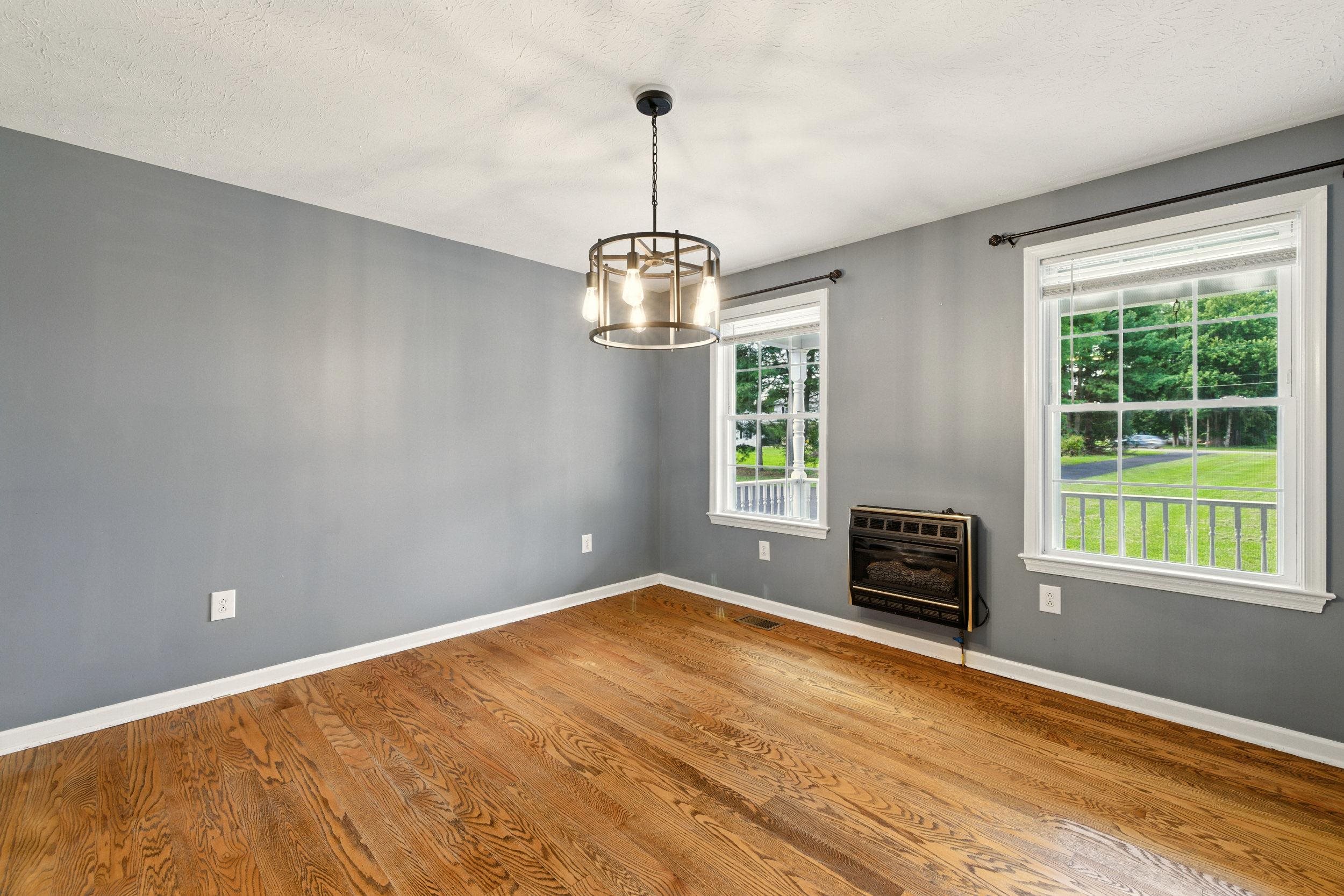413 AYLOR GRUBBS AVE, STANLEY, Virginia 22851, 5 Bedrooms Bedrooms, ,2 BathroomsBathrooms,Residential,413 AYLOR GRUBBS AVE,667913 MLS # 667913