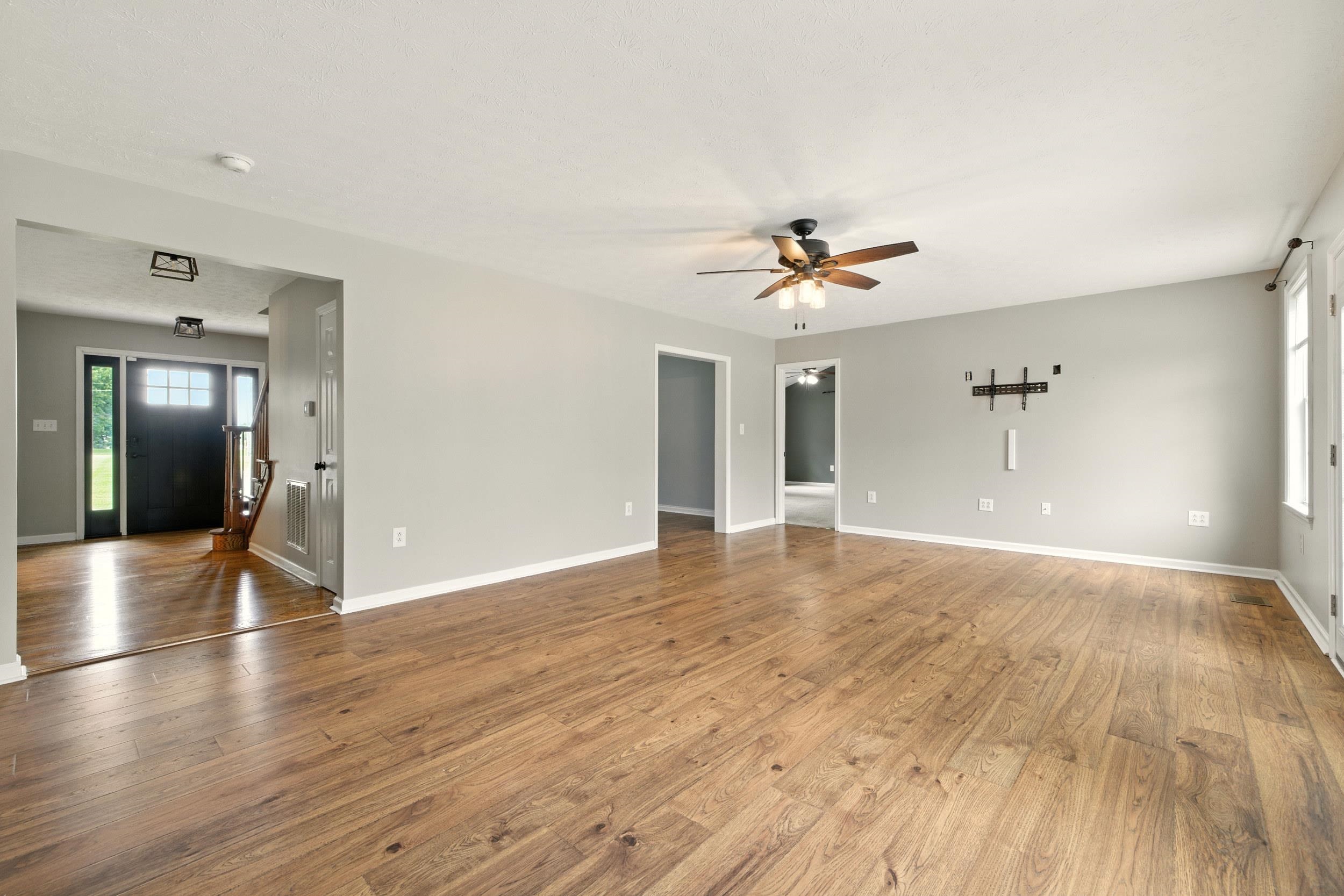 413 AYLOR GRUBBS AVE, STANLEY, Virginia 22851, 5 Bedrooms Bedrooms, ,2 BathroomsBathrooms,Residential,413 AYLOR GRUBBS AVE,667913 MLS # 667913