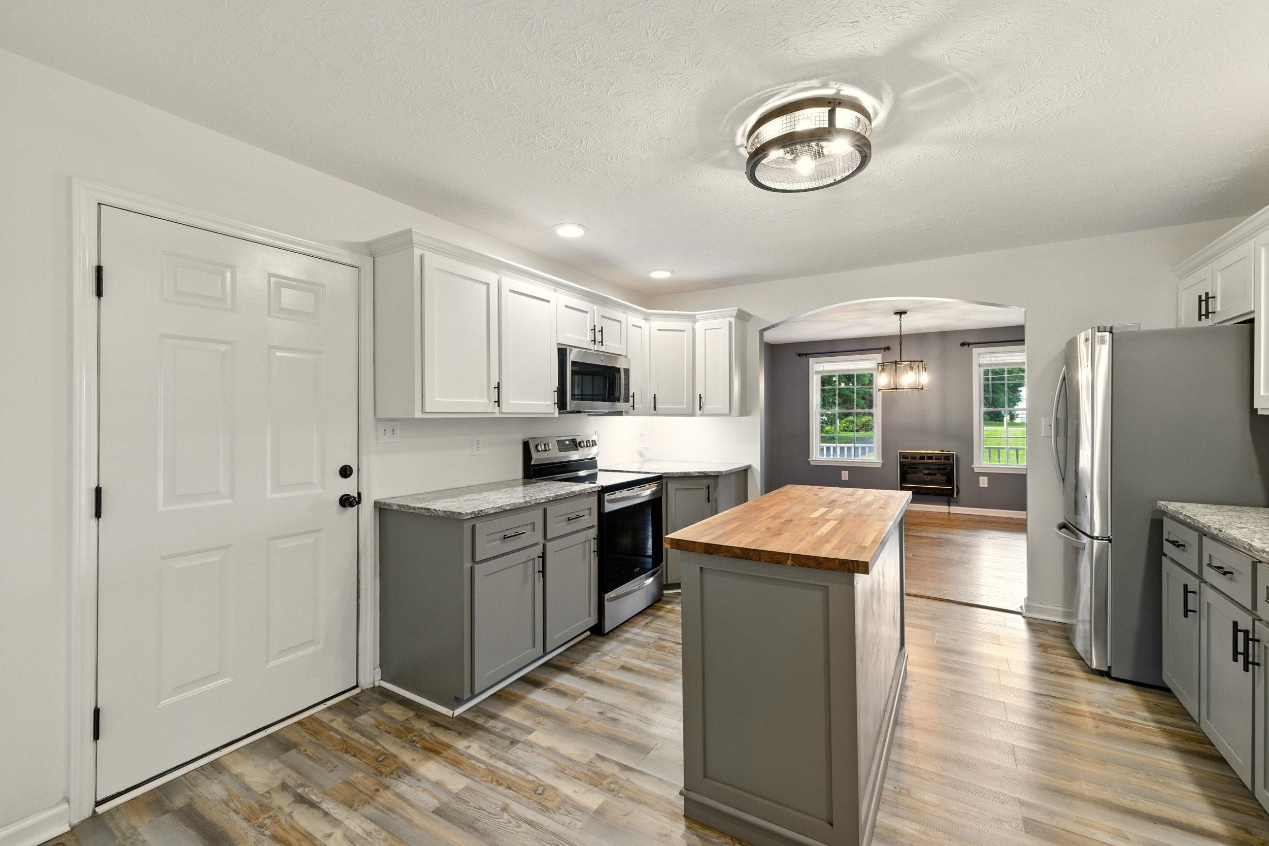 413 AYLOR GRUBBS AVE, STANLEY, Virginia 22851, 5 Bedrooms Bedrooms, ,2 BathroomsBathrooms,Residential,413 AYLOR GRUBBS AVE,667913 MLS # 667913