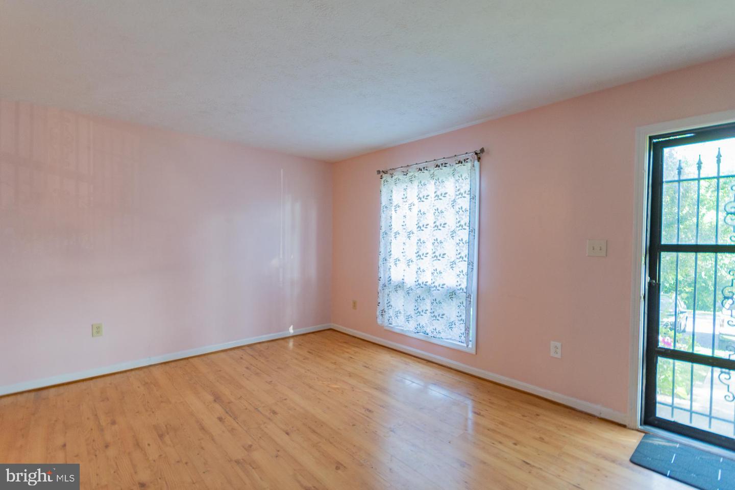 311 ASH HOLLOW DR, WINCHESTER, Virginia 22602, 3 Bedrooms Bedrooms, ,2 BathroomsBathrooms,Residential,For sale,311 ASH HOLLOW DR,VAFV2034942 MLS # VAFV2034942