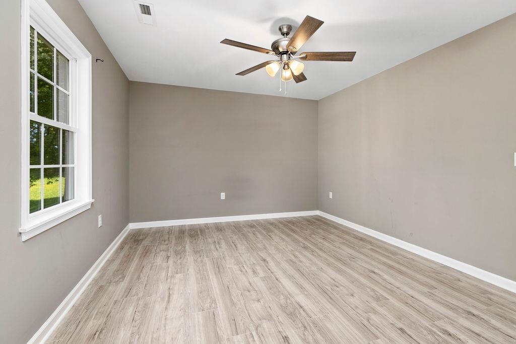 186 DODGE ST, STUARTS DRAFT, Virginia 24477, 3 Bedrooms Bedrooms, ,2 BathroomsBathrooms,Residential,186 DODGE ST,667915 MLS # 667915