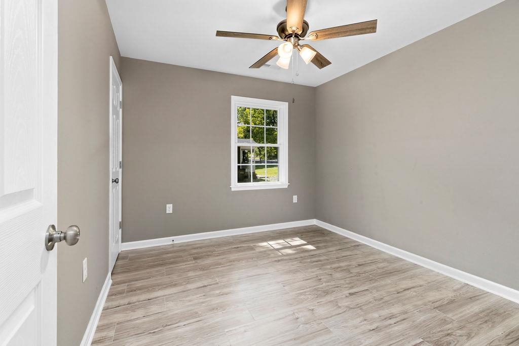 186 DODGE ST, STUARTS DRAFT, Virginia 24477, 3 Bedrooms Bedrooms, ,2 BathroomsBathrooms,Residential,186 DODGE ST,667915 MLS # 667915