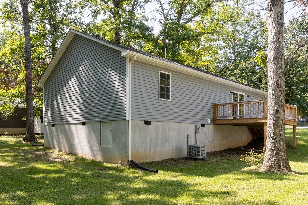 186 DODGE ST, STUARTS DRAFT, Virginia 24477, 3 Bedrooms Bedrooms, ,2 BathroomsBathrooms,Residential,186 DODGE ST,667915 MLS # 667915
