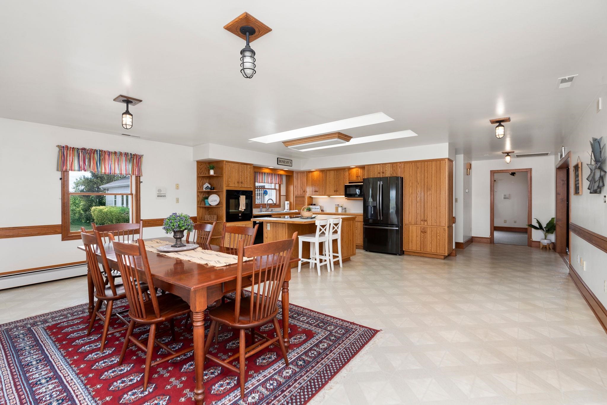 1040 TINKLING SPRING RD, STAUNTON, Virginia 24401, 3 Bedrooms Bedrooms, ,3 BathroomsBathrooms,Residential,1040 TINKLING SPRING RD,667916 MLS # 667916