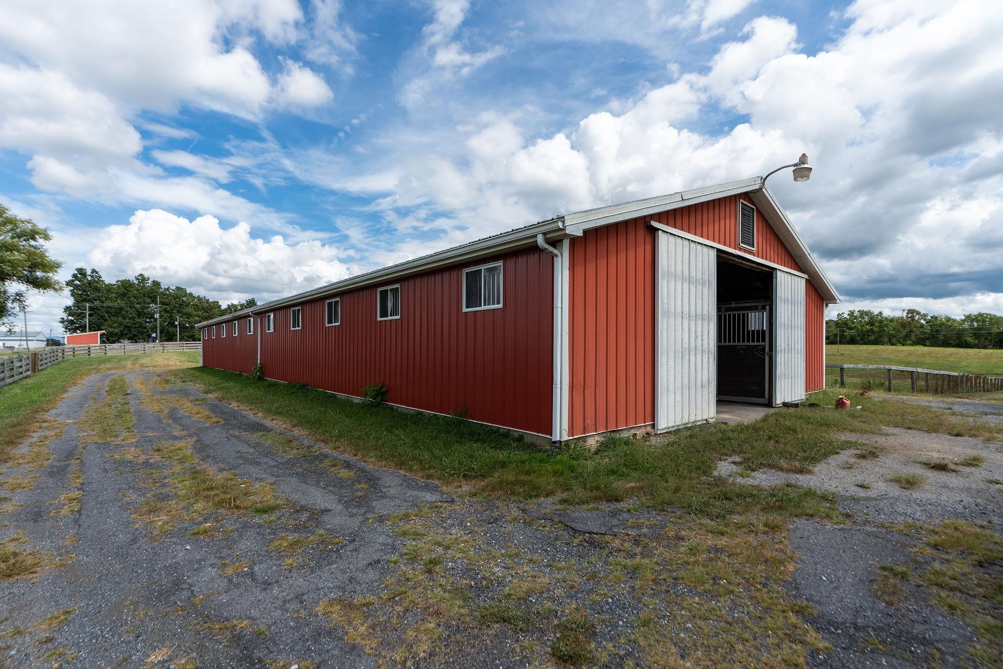 1040 TINKLING SPRING RD, STAUNTON, Virginia 24401, 3 Bedrooms Bedrooms, ,3 BathroomsBathrooms,Residential,1040 TINKLING SPRING RD,667916 MLS # 667916