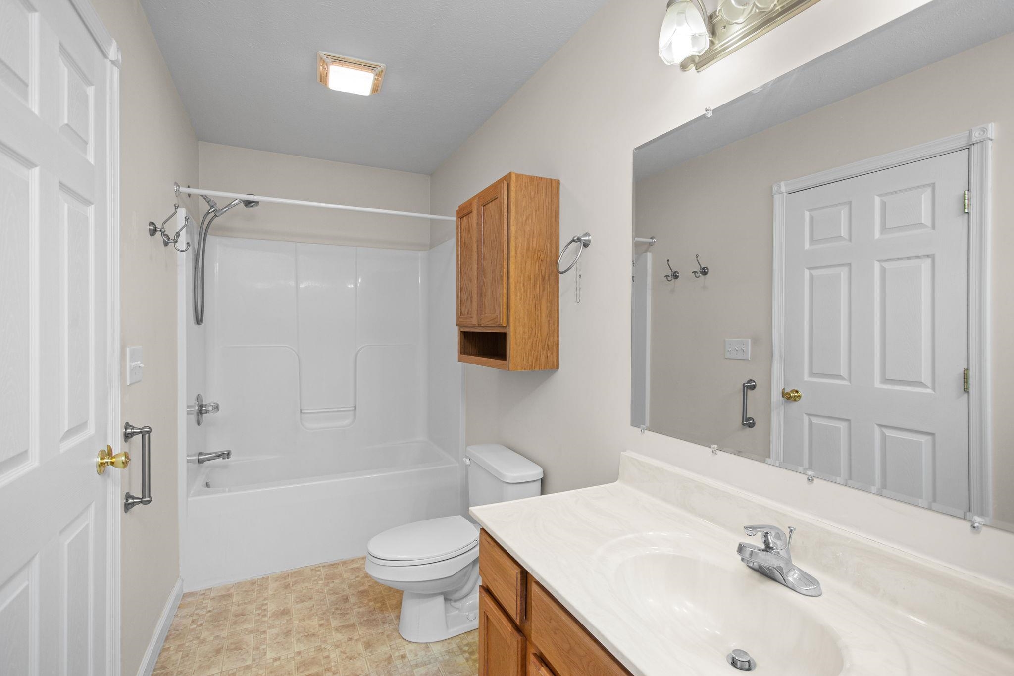 259 N SUNSET DR, BROADWAY, Virginia 22815, 3 Bedrooms Bedrooms, ,2 BathroomsBathrooms,Residential,259 N SUNSET DR,667917 MLS # 667917