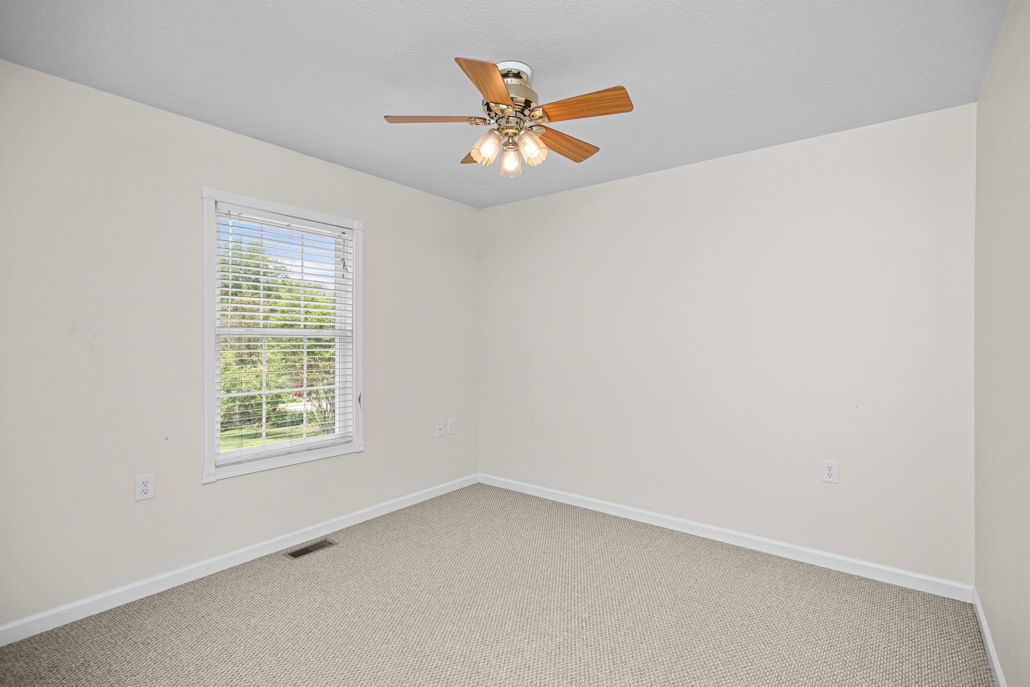 259 N SUNSET DR, BROADWAY, Virginia 22815, 3 Bedrooms Bedrooms, ,2 BathroomsBathrooms,Residential,259 N SUNSET DR,667917 MLS # 667917