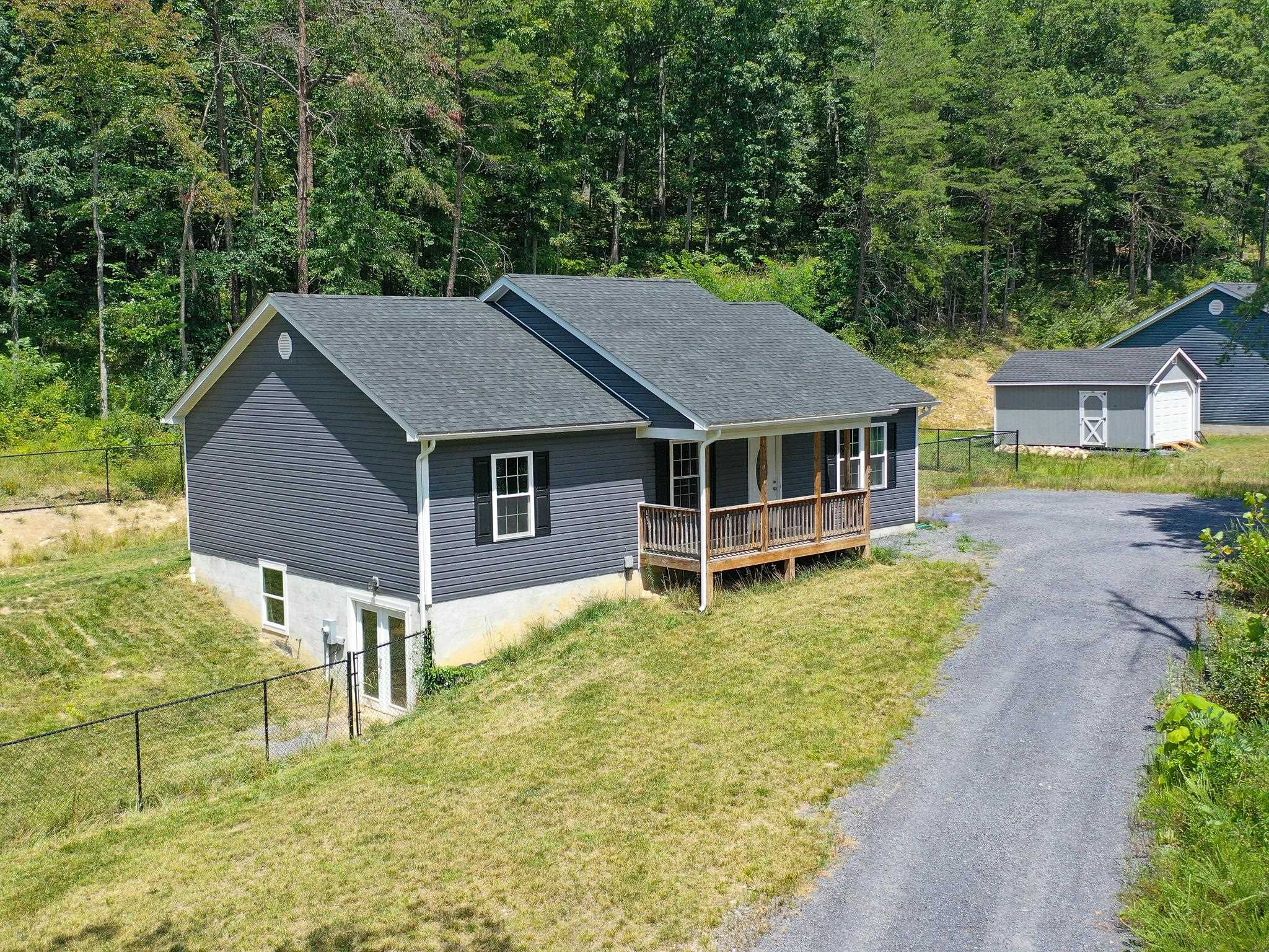 4071 MORELAND GAP RD, NEW MARKET, Virginia 22844, 3 Bedrooms Bedrooms, ,2 BathroomsBathrooms,Residential,4071 MORELAND GAP RD,667919 MLS # 667919