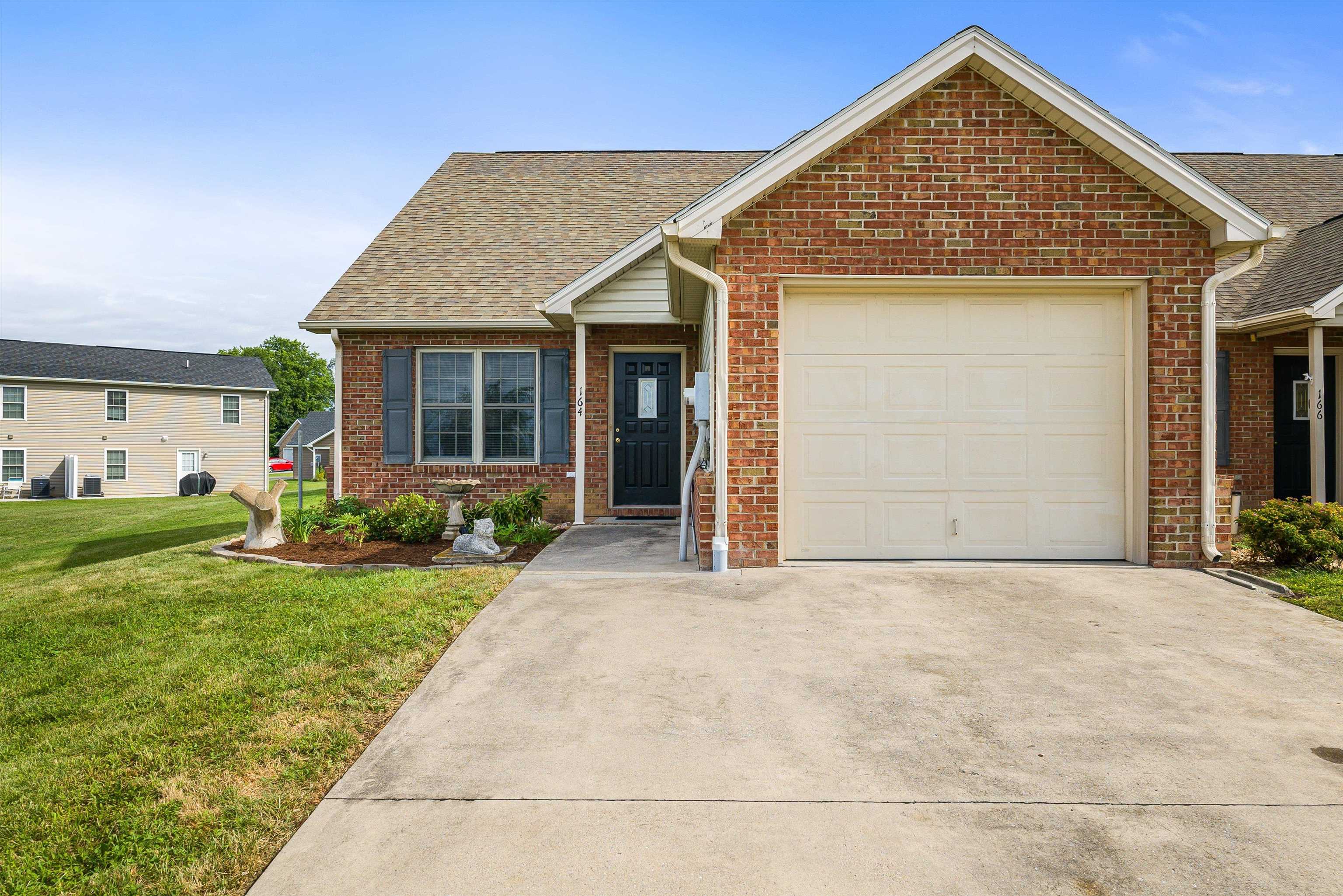 164 ALGER LN, BROADWAY, Virginia 22815, 3 Bedrooms Bedrooms, ,2 BathroomsBathrooms,Residential,164 ALGER LN,667920 MLS # 667920