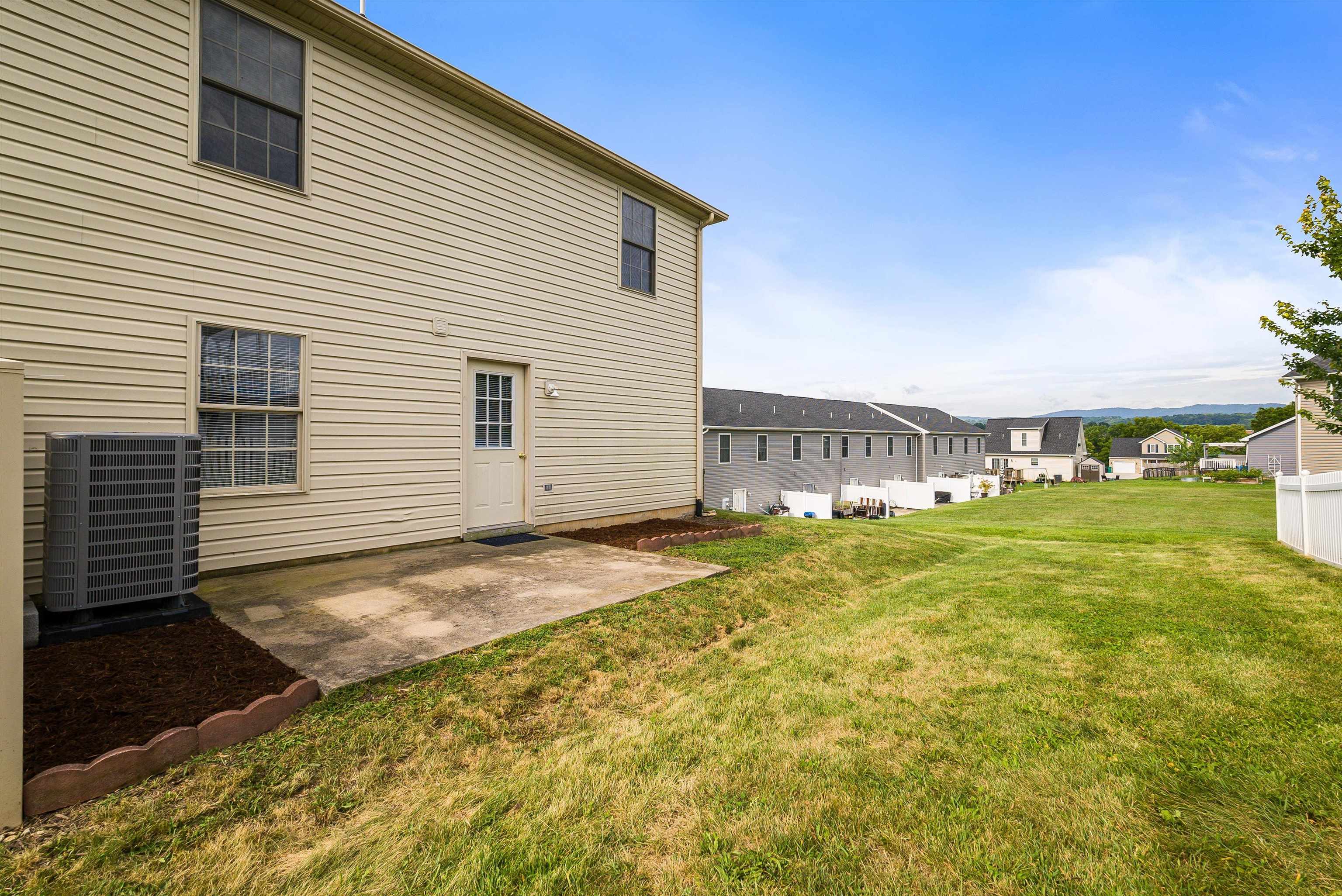 164 ALGER LN, BROADWAY, Virginia 22815, 3 Bedrooms Bedrooms, ,2 BathroomsBathrooms,Residential,164 ALGER LN,667920 MLS # 667920