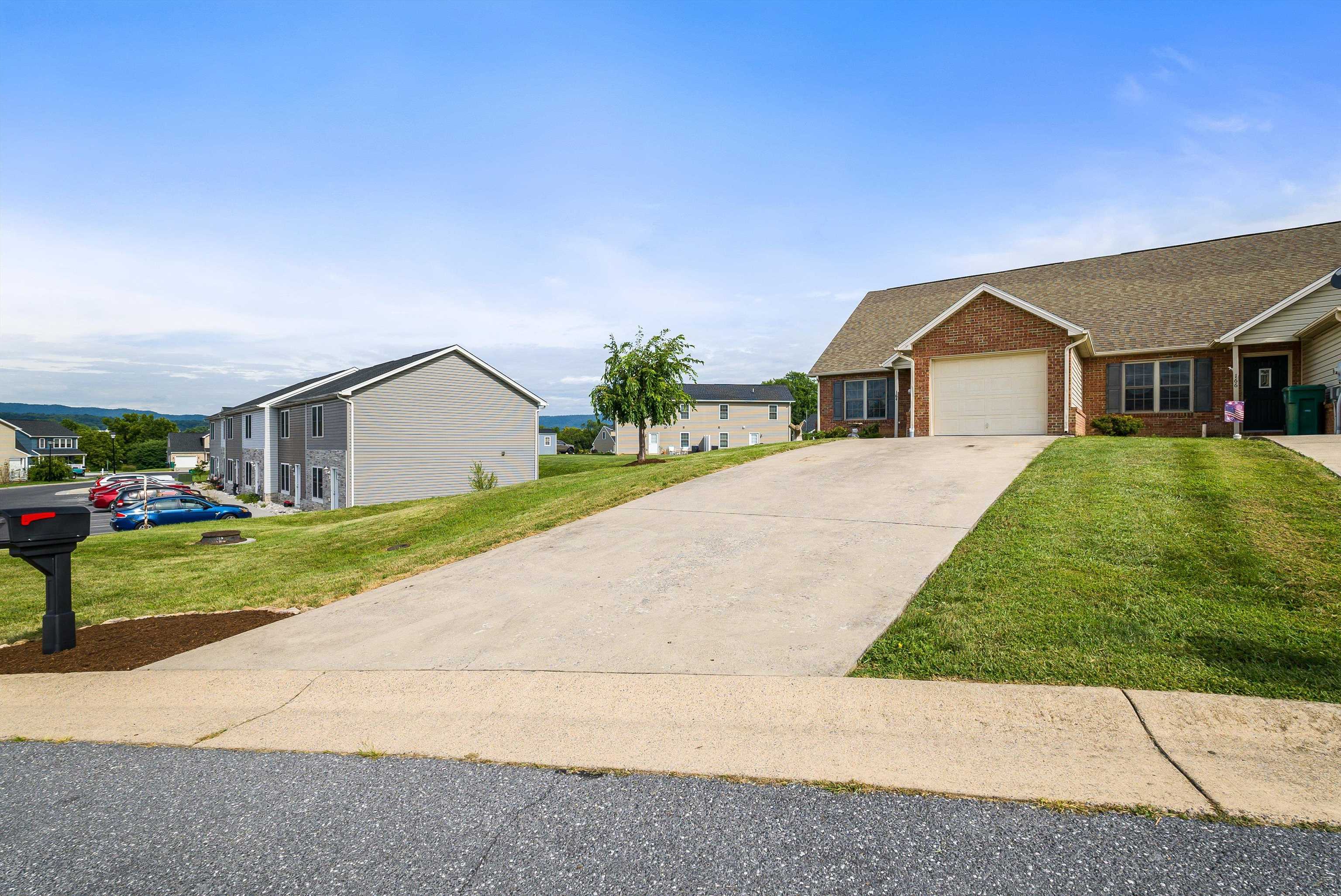 164 ALGER LN, BROADWAY, Virginia 22815, 3 Bedrooms Bedrooms, ,2 BathroomsBathrooms,Residential,164 ALGER LN,667920 MLS # 667920