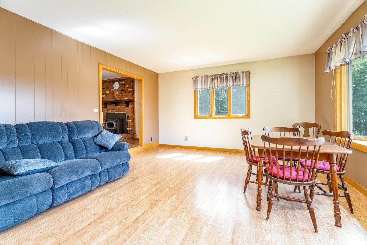 18300 MOUNTAIN VALLEY RD, NEW MARKET, Virginia 22844, 3 Bedrooms Bedrooms, ,2 BathroomsBathrooms,Residential,18300 MOUNTAIN VALLEY RD,667921 MLS # 667921