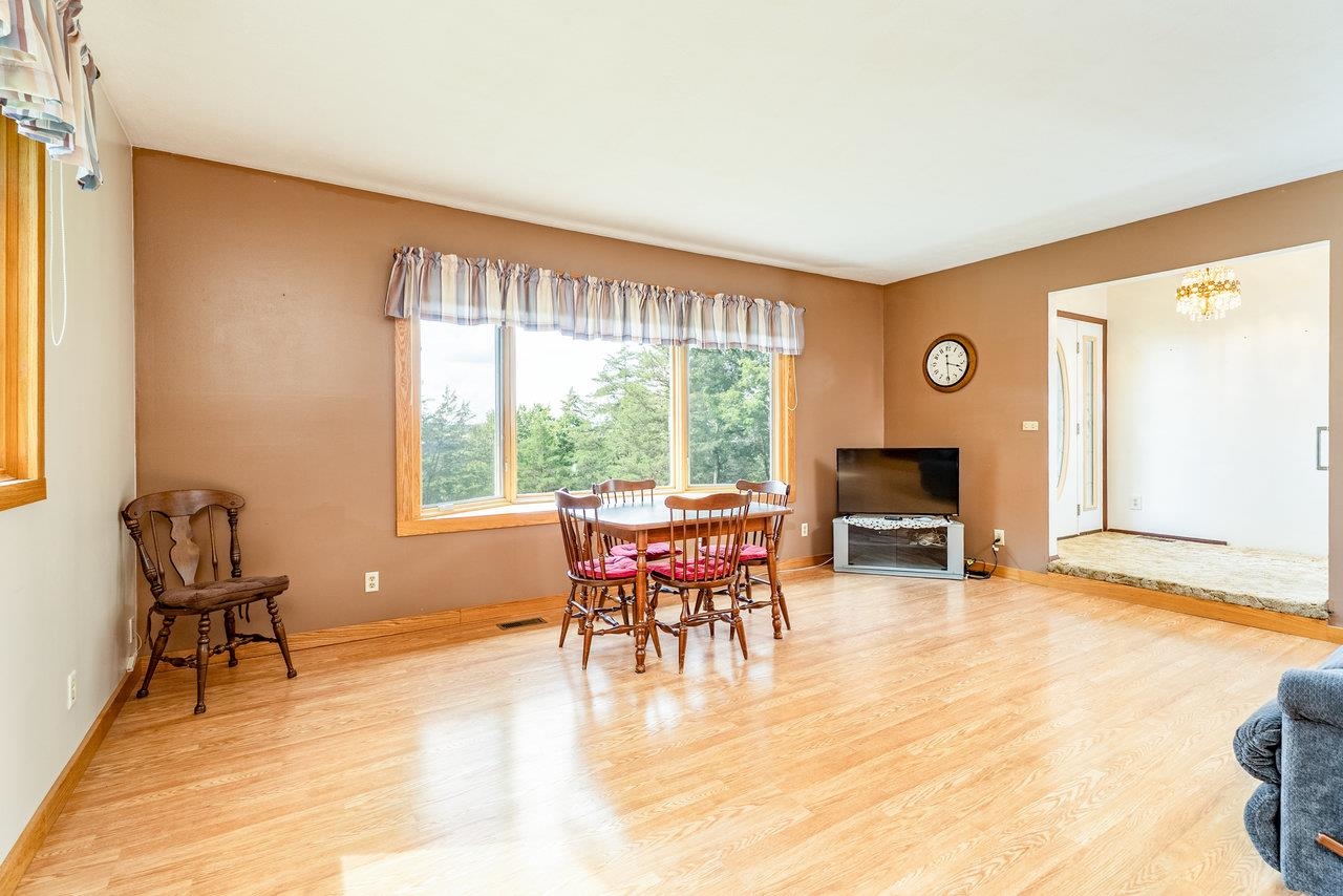 18300 MOUNTAIN VALLEY RD, NEW MARKET, Virginia 22844, 3 Bedrooms Bedrooms, ,2 BathroomsBathrooms,Residential,18300 MOUNTAIN VALLEY RD,667921 MLS # 667921