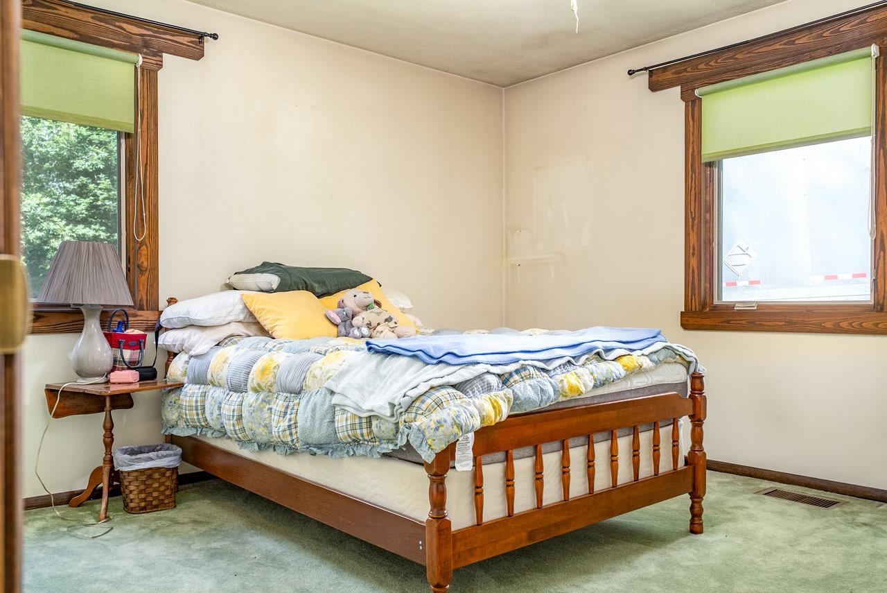 18300 MOUNTAIN VALLEY RD, NEW MARKET, Virginia 22844, 3 Bedrooms Bedrooms, ,2 BathroomsBathrooms,Residential,18300 MOUNTAIN VALLEY RD,667921 MLS # 667921