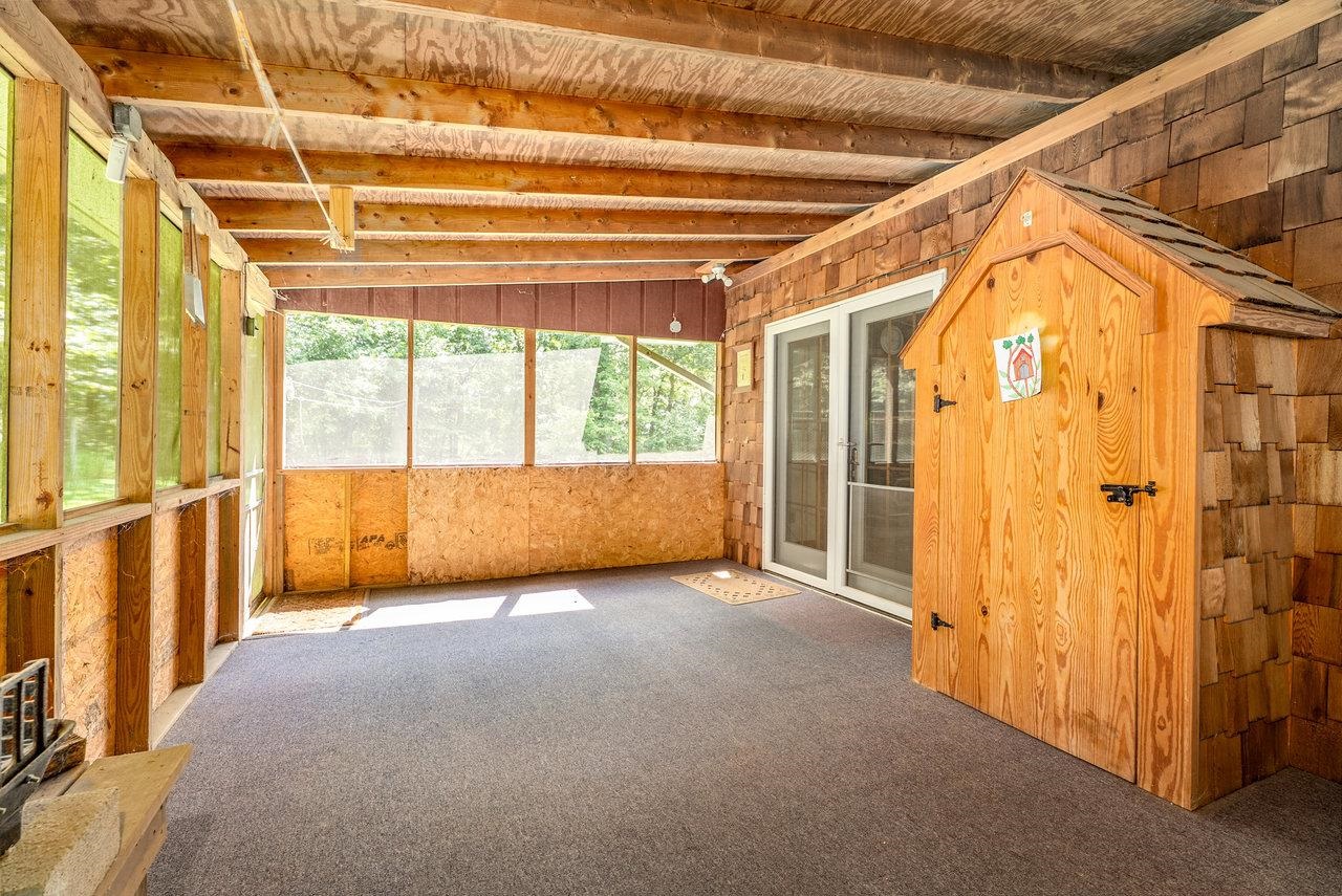 18300 MOUNTAIN VALLEY RD, NEW MARKET, Virginia 22844, 3 Bedrooms Bedrooms, ,2 BathroomsBathrooms,Residential,18300 MOUNTAIN VALLEY RD,667921 MLS # 667921