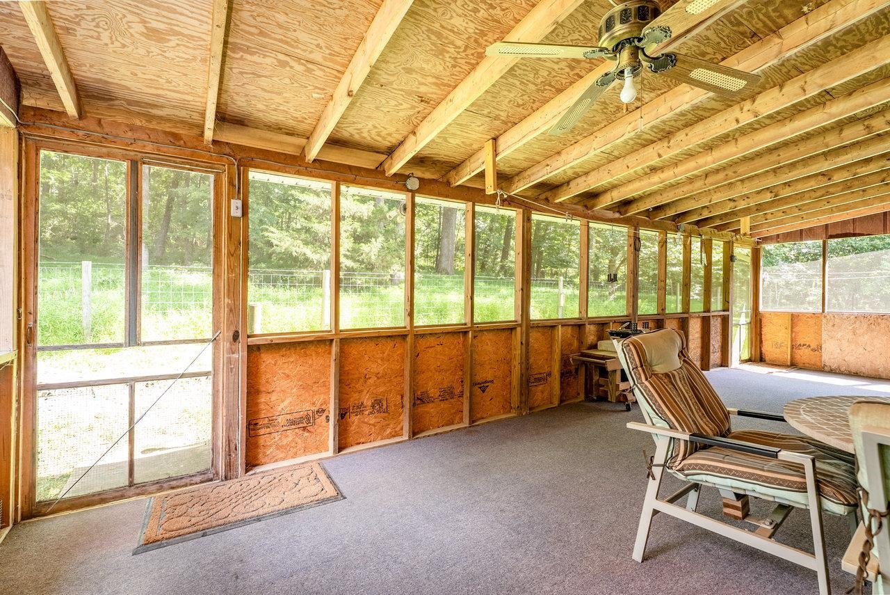 18300 MOUNTAIN VALLEY RD, NEW MARKET, Virginia 22844, 3 Bedrooms Bedrooms, ,2 BathroomsBathrooms,Residential,18300 MOUNTAIN VALLEY RD,667921 MLS # 667921
