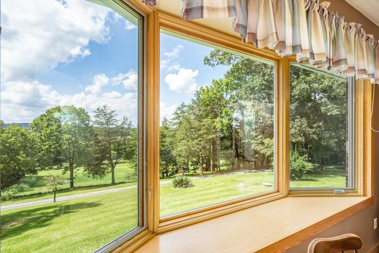 18300 MOUNTAIN VALLEY RD, NEW MARKET, Virginia 22844, 3 Bedrooms Bedrooms, ,2 BathroomsBathrooms,Residential,18300 MOUNTAIN VALLEY RD,667921 MLS # 667921