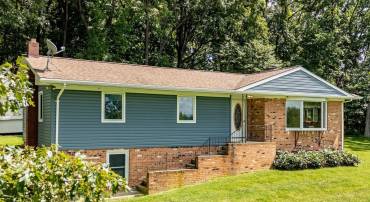 18300 MOUNTAIN VALLEY RD, NEW MARKET, Virginia 22844, 3 Bedrooms Bedrooms, ,2 BathroomsBathrooms,Residential,18300 MOUNTAIN VALLEY RD,667921 MLS # 667921