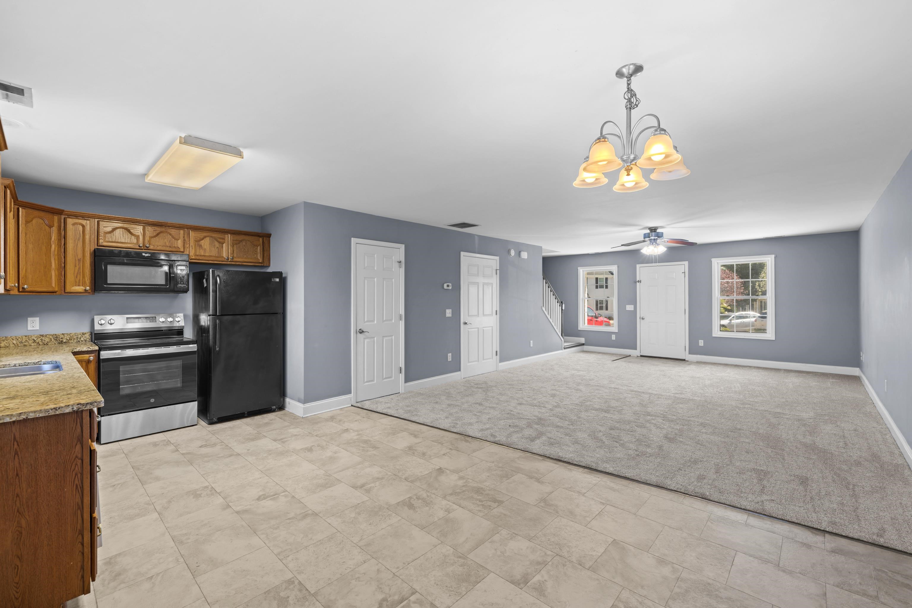 805 CARSON CIR, GROTTOES, Virginia 24441, 3 Bedrooms Bedrooms, ,2 BathroomsBathrooms,Residential,805 CARSON CIR,667925 MLS # 667925