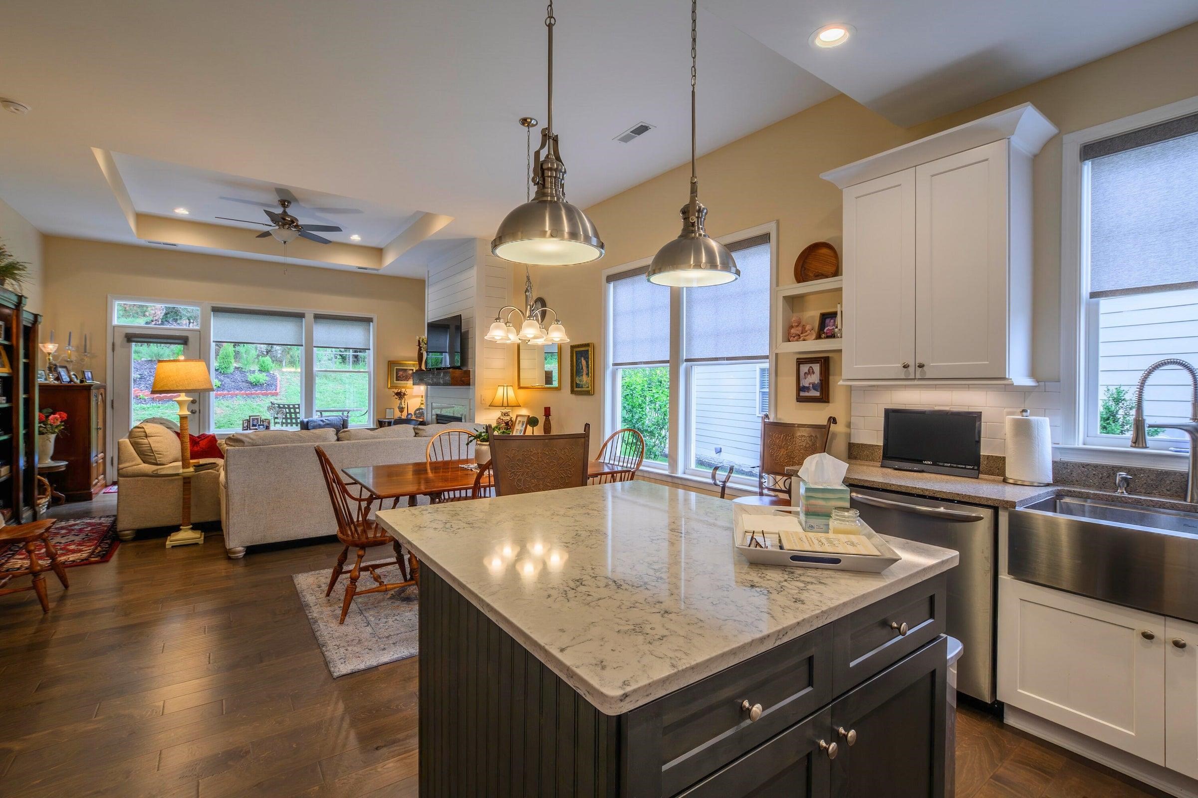 Granite counter tops.
