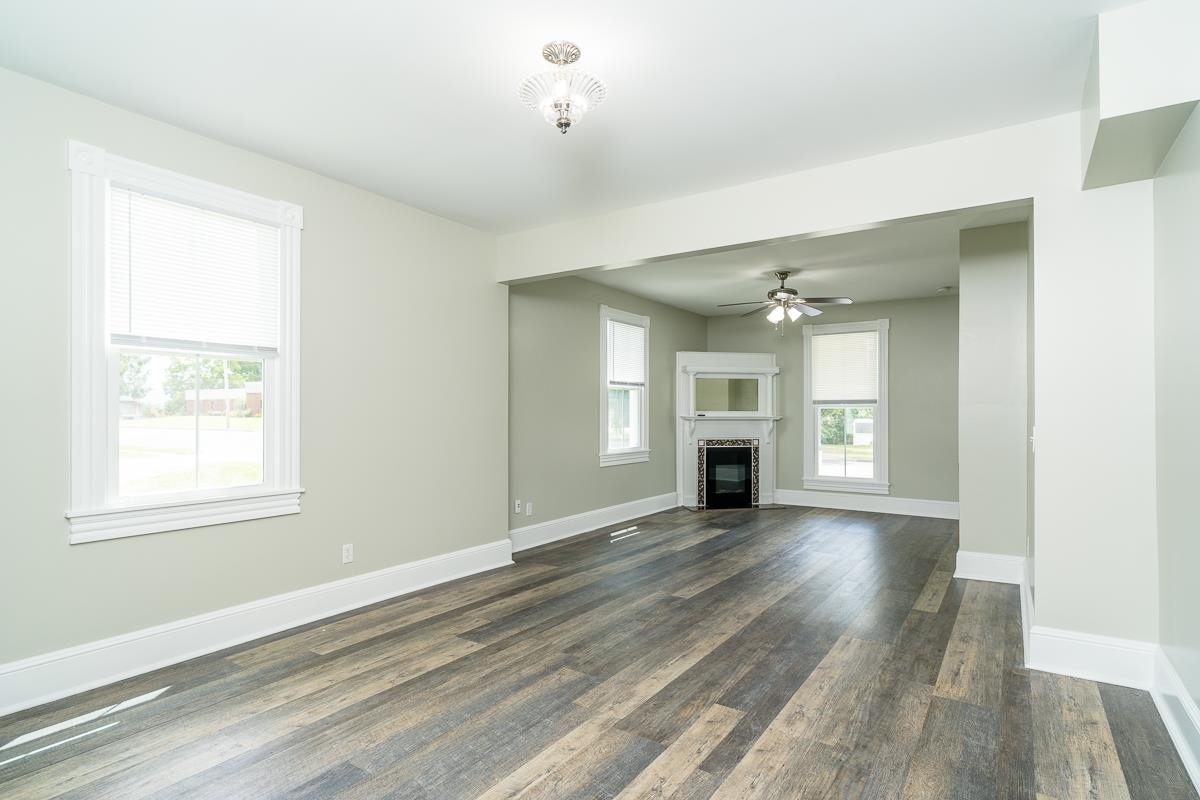632 E MARKET ST, HARRISONBURG, Virginia 22801, 5 Bedrooms Bedrooms, ,2 BathroomsBathrooms,Residential,632 E MARKET ST,667931 MLS # 667931