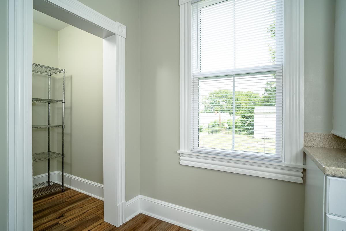 632 E MARKET ST, HARRISONBURG, Virginia 22801, 5 Bedrooms Bedrooms, ,2 BathroomsBathrooms,Residential,632 E MARKET ST,667931 MLS # 667931