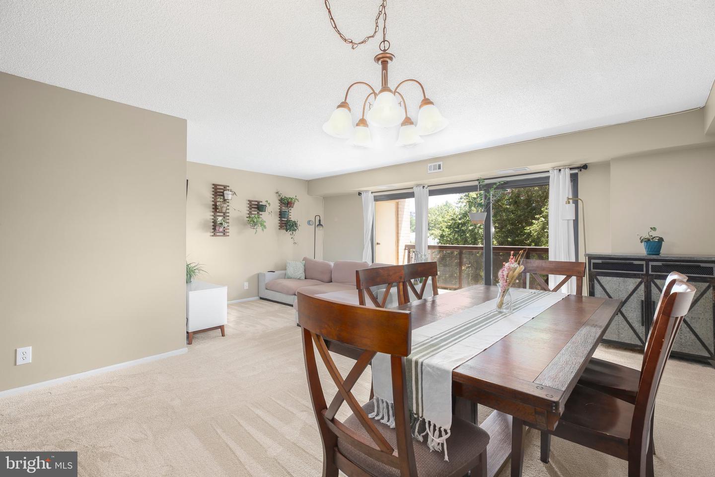 203 YOAKUM PKWY #502, ALEXANDRIA, Virginia 22304, 1 Bedroom Bedrooms, ,1 BathroomBathrooms,Residential,For sale,203 YOAKUM PKWY #502,VAAX2046884 MLS # VAAX2046884