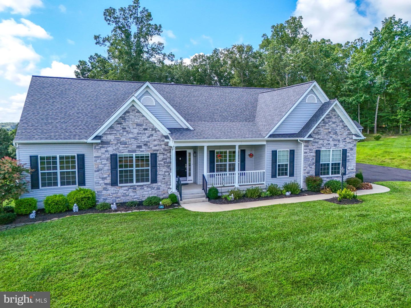 10344 QUARTZ AVE, CULPEPER, Virginia 22701, 3 Bedrooms Bedrooms, ,3 BathroomsBathrooms,Residential,For sale,10344 QUARTZ AVE,VACU2010930 MLS # VACU2010930