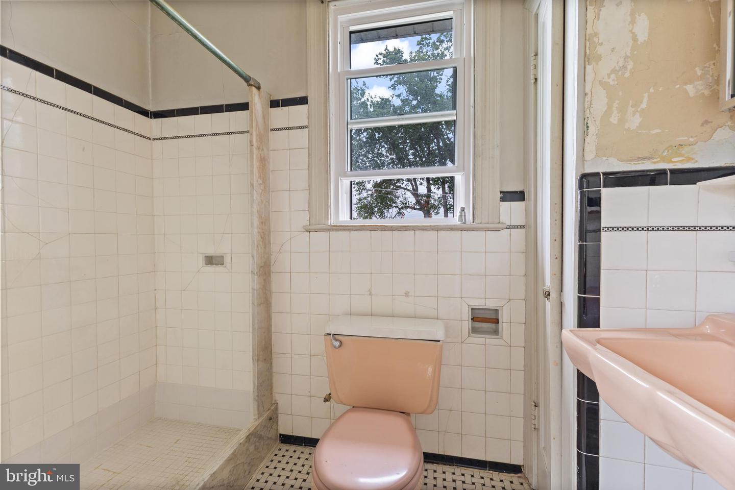 1702 25TH ST SE, WASHINGTON, District Of Columbia 20020, 4 Bedrooms Bedrooms, ,2 BathroomsBathrooms,Residential,For sale,1702 25TH ST SE,DCDC2208914 MLS # DCDC2208914