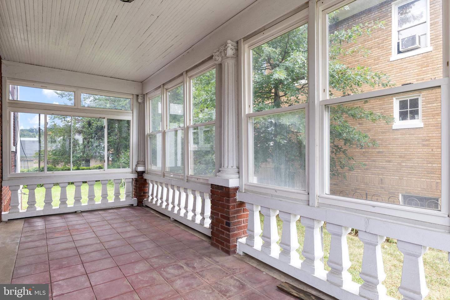 1702 25TH ST SE, WASHINGTON, District Of Columbia 20020, 4 Bedrooms Bedrooms, ,2 BathroomsBathrooms,Residential,For sale,1702 25TH ST SE,DCDC2208914 MLS # DCDC2208914