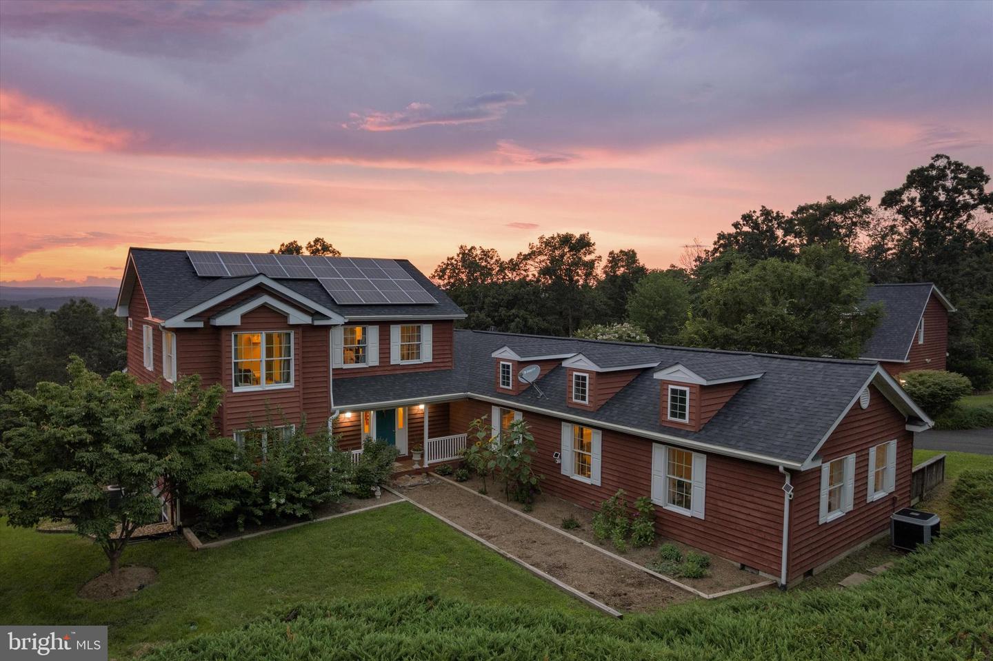 410 VALLEY VIEW DR, WINCHESTER, Virginia 22603, 5 Bedrooms Bedrooms, ,4 BathroomsBathrooms,Residential,For sale,410 VALLEY VIEW DR,VAFV2035314 MLS # VAFV2035314