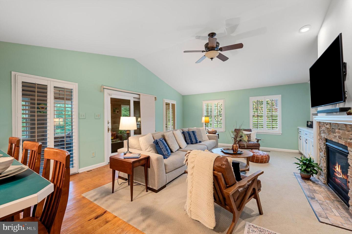 410 VALLEY VIEW DR, WINCHESTER, Virginia 22603, 5 Bedrooms Bedrooms, ,4 BathroomsBathrooms,Residential,For sale,410 VALLEY VIEW DR,VAFV2035314 MLS # VAFV2035314