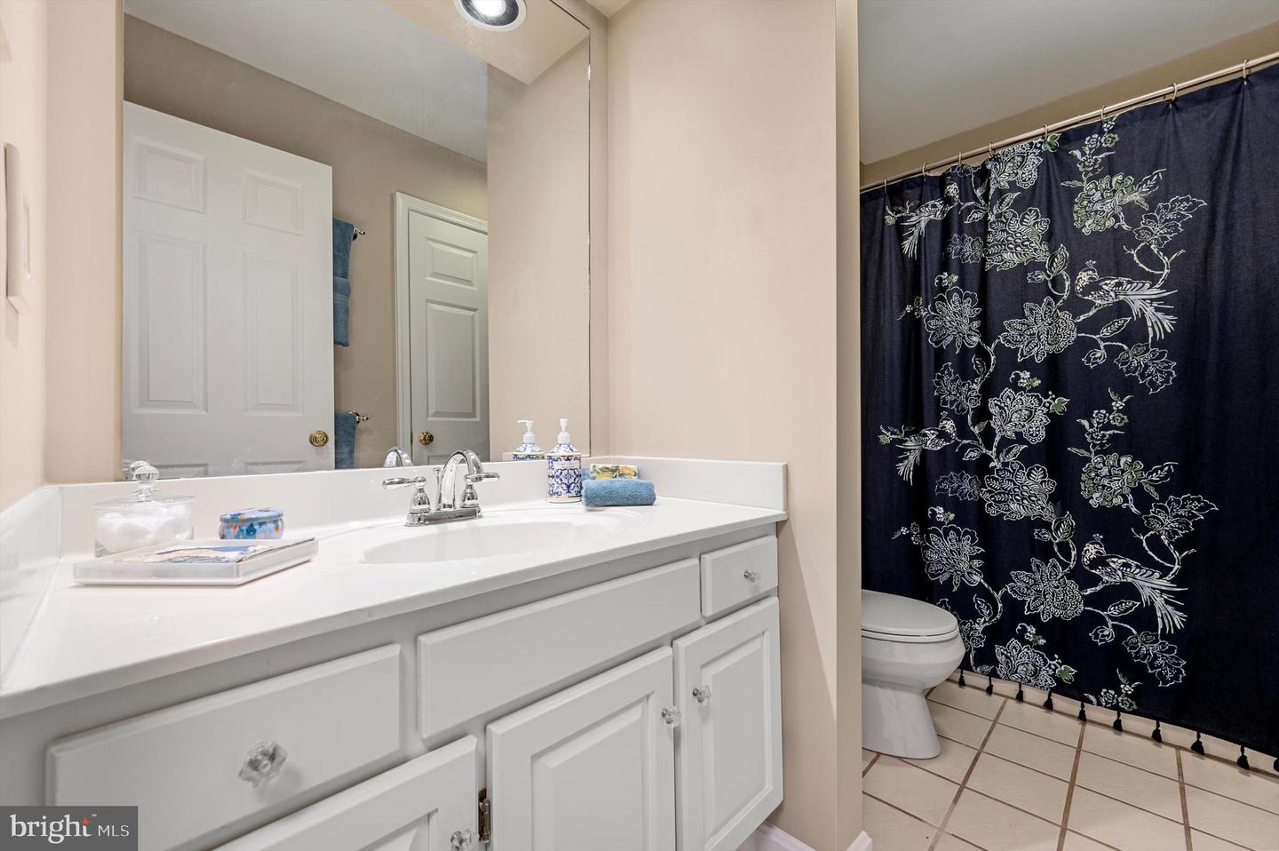 410 VALLEY VIEW DR, WINCHESTER, Virginia 22603, 5 Bedrooms Bedrooms, ,4 BathroomsBathrooms,Residential,For sale,410 VALLEY VIEW DR,VAFV2035314 MLS # VAFV2035314