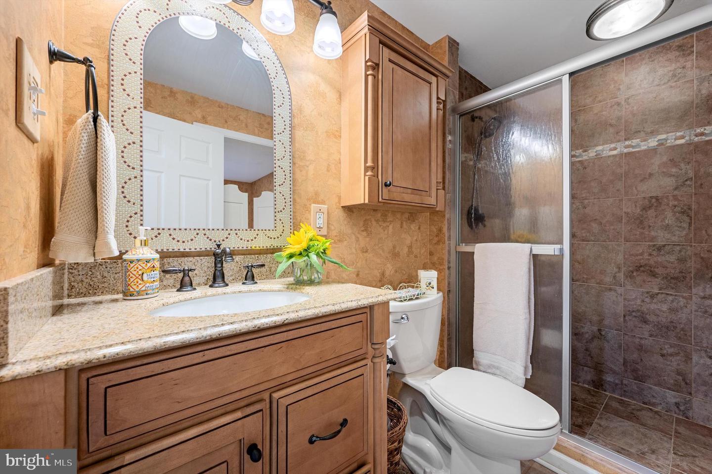 410 VALLEY VIEW DR, WINCHESTER, Virginia 22603, 5 Bedrooms Bedrooms, ,4 BathroomsBathrooms,Residential,For sale,410 VALLEY VIEW DR,VAFV2035314 MLS # VAFV2035314