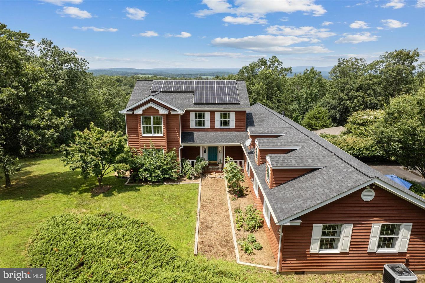 410 VALLEY VIEW DR, WINCHESTER, Virginia 22603, 5 Bedrooms Bedrooms, ,4 BathroomsBathrooms,Residential,For sale,410 VALLEY VIEW DR,VAFV2035314 MLS # VAFV2035314