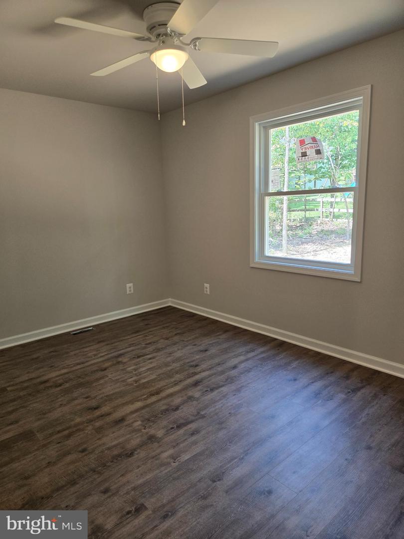 172 MARTIN FARM RD MARTINS FARM RD, FRONT ROYAL, Virginia 22630, 3 Bedrooms Bedrooms, 6 Rooms Rooms,2 BathroomsBathrooms,Residential,For sale,172 MARTIN FARM RD MARTINS FARM RD,VAWR2011680 MLS # VAWR2011680