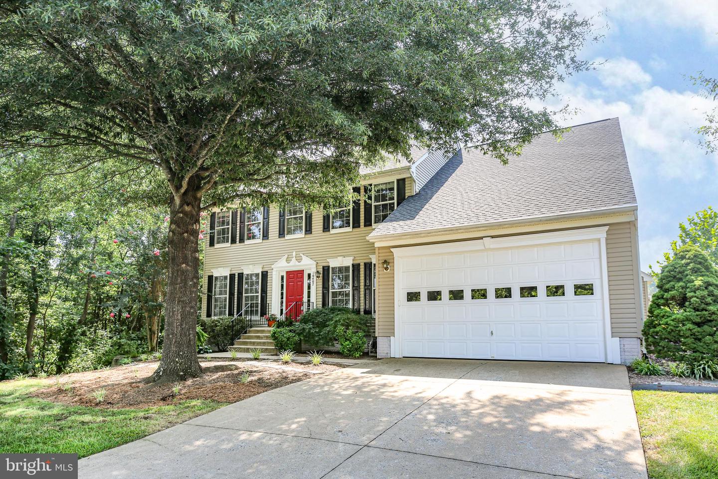 10407 NAPOLEON ST, FREDERICKSBURG, Virginia 22408, 4 Bedrooms Bedrooms, ,2 BathroomsBathrooms,Residential,For sale,10407 NAPOLEON ST,VASP2034696 MLS # VASP2034696