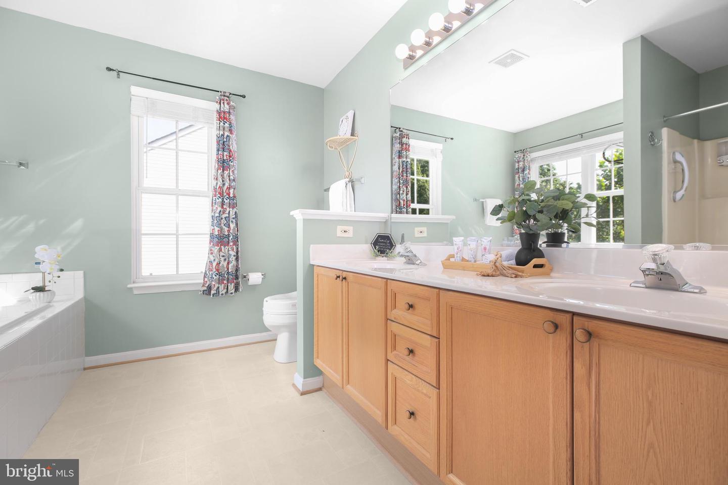 10407 NAPOLEON ST, FREDERICKSBURG, Virginia 22408, 4 Bedrooms Bedrooms, ,2 BathroomsBathrooms,Residential,For sale,10407 NAPOLEON ST,VASP2034696 MLS # VASP2034696