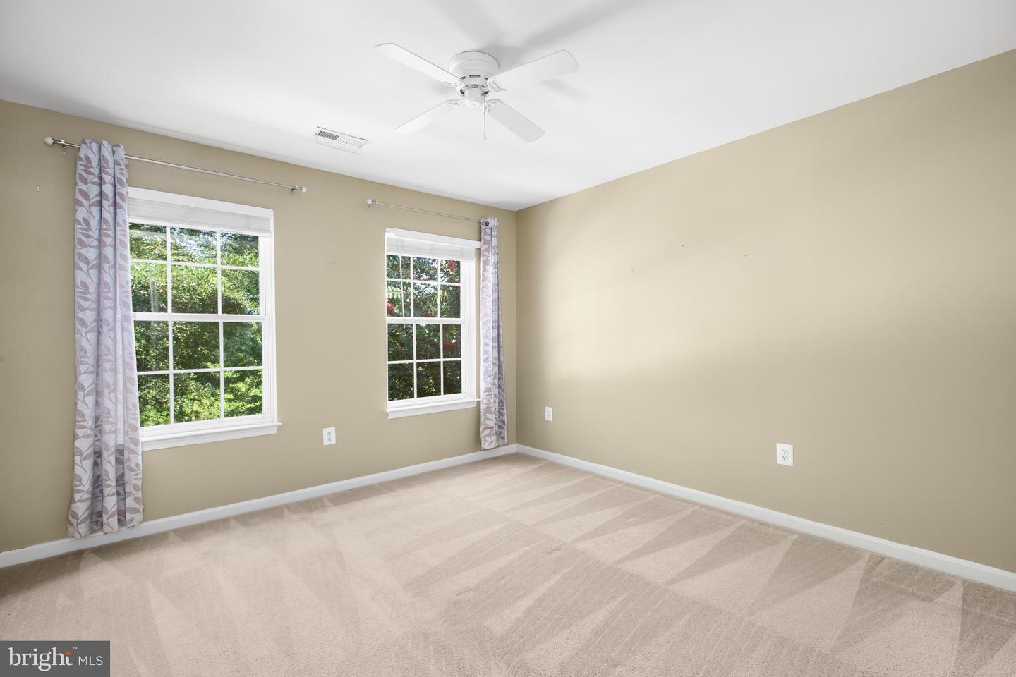 10407 NAPOLEON ST, FREDERICKSBURG, Virginia 22408, 4 Bedrooms Bedrooms, ,2 BathroomsBathrooms,Residential,For sale,10407 NAPOLEON ST,VASP2034696 MLS # VASP2034696