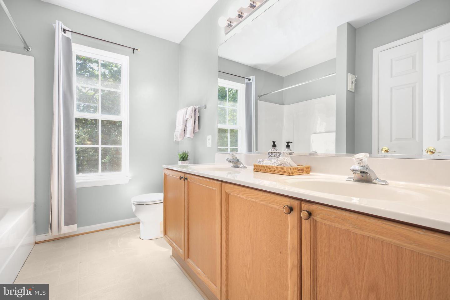 10407 NAPOLEON ST, FREDERICKSBURG, Virginia 22408, 4 Bedrooms Bedrooms, ,2 BathroomsBathrooms,Residential,For sale,10407 NAPOLEON ST,VASP2034696 MLS # VASP2034696