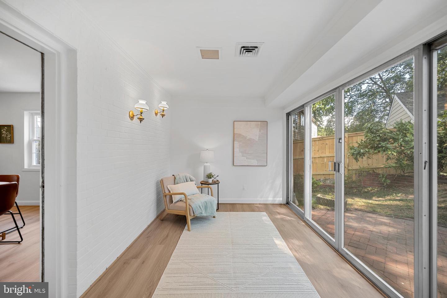 802 JANNEYS LN, ALEXANDRIA, Virginia 22302, 3 Bedrooms Bedrooms, ,2 BathroomsBathrooms,Residential,For sale,802 JANNEYS LN,VAAX2047774 MLS # VAAX2047774
